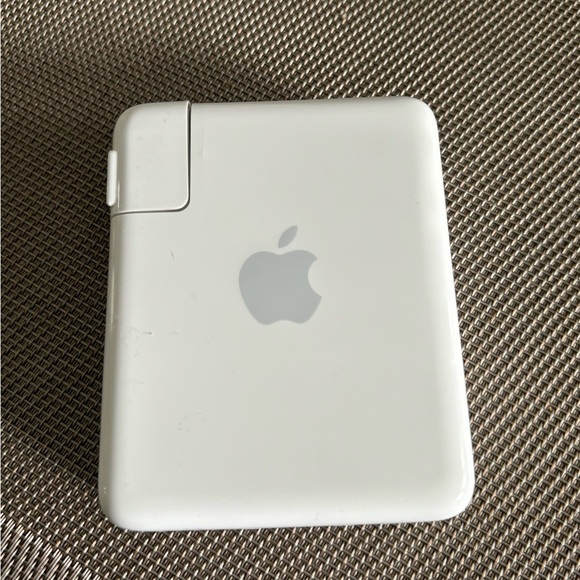 Apple Airport Express Base Station A1264 WiFi Router Extender Repeater pre owned - Picture 2 of 4